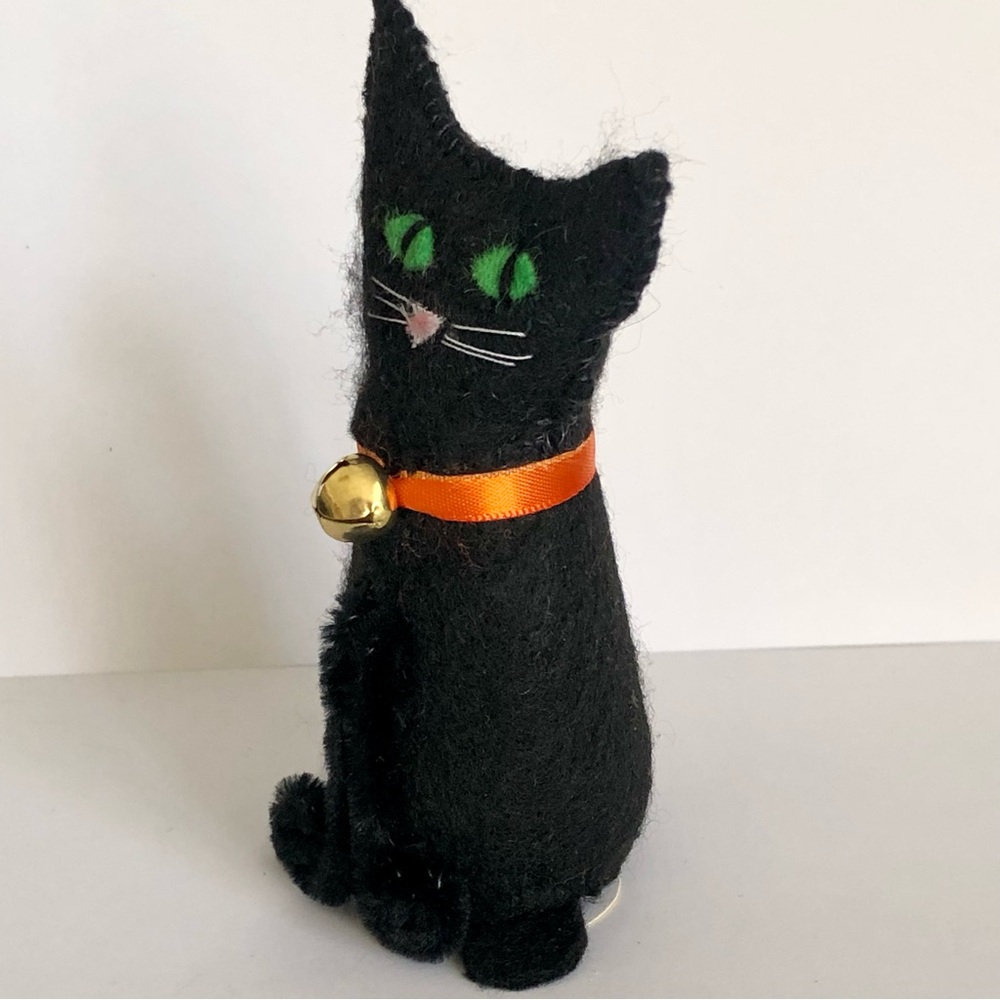 Black Cat Felt art doll hand-sewn handmade Orange ribbon bell - Picture 7 of 9